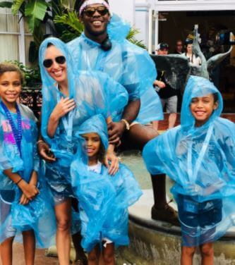 Jessie Moses with her fiancé Jon Jones and children.